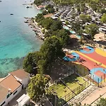 Vakantiepark Aminess Style Atea Glamping & Homes