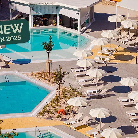 פארק נופש Aminess Style Atea Glamping & Homes נייביצה