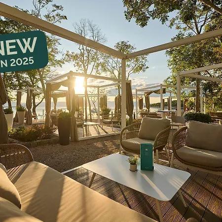 Aminess Style Atea Glamping & Homes 5* Njivice