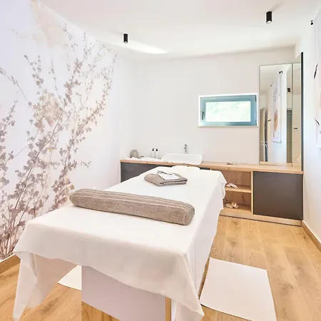 Aminess Style Atea Glamping & Homes 5* Njivice