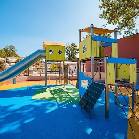 Prázdninový areál Aminess Style Atea Glamping & Homes