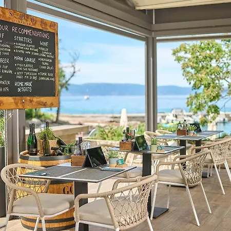 Aminess Style Glamping & Homes Atea 5* Njivice