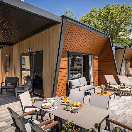 Aminess Style Atea Glamping & Homes Aldeamento Turístico Njivice